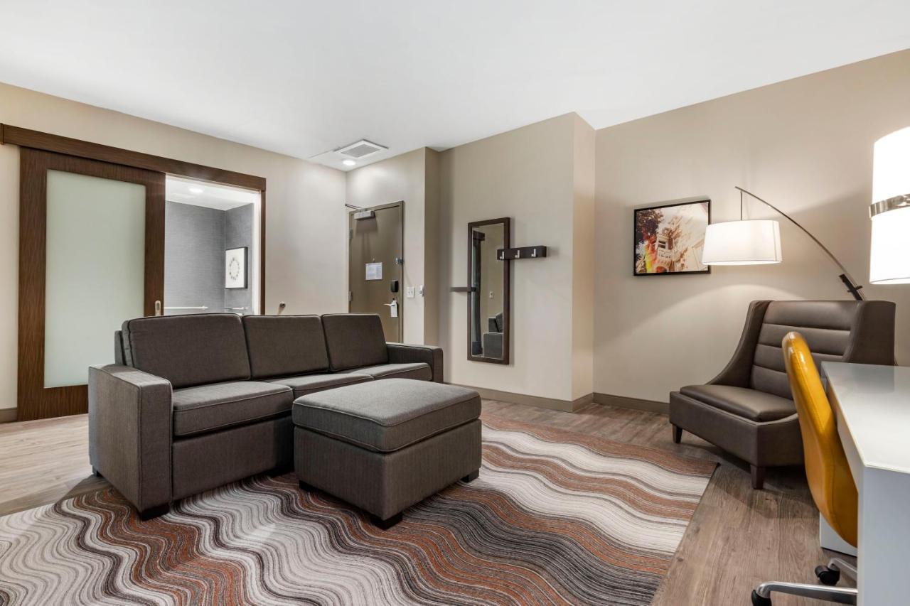 Cambria Hotel Savannah Downtown Historic District Екстер'єр фото