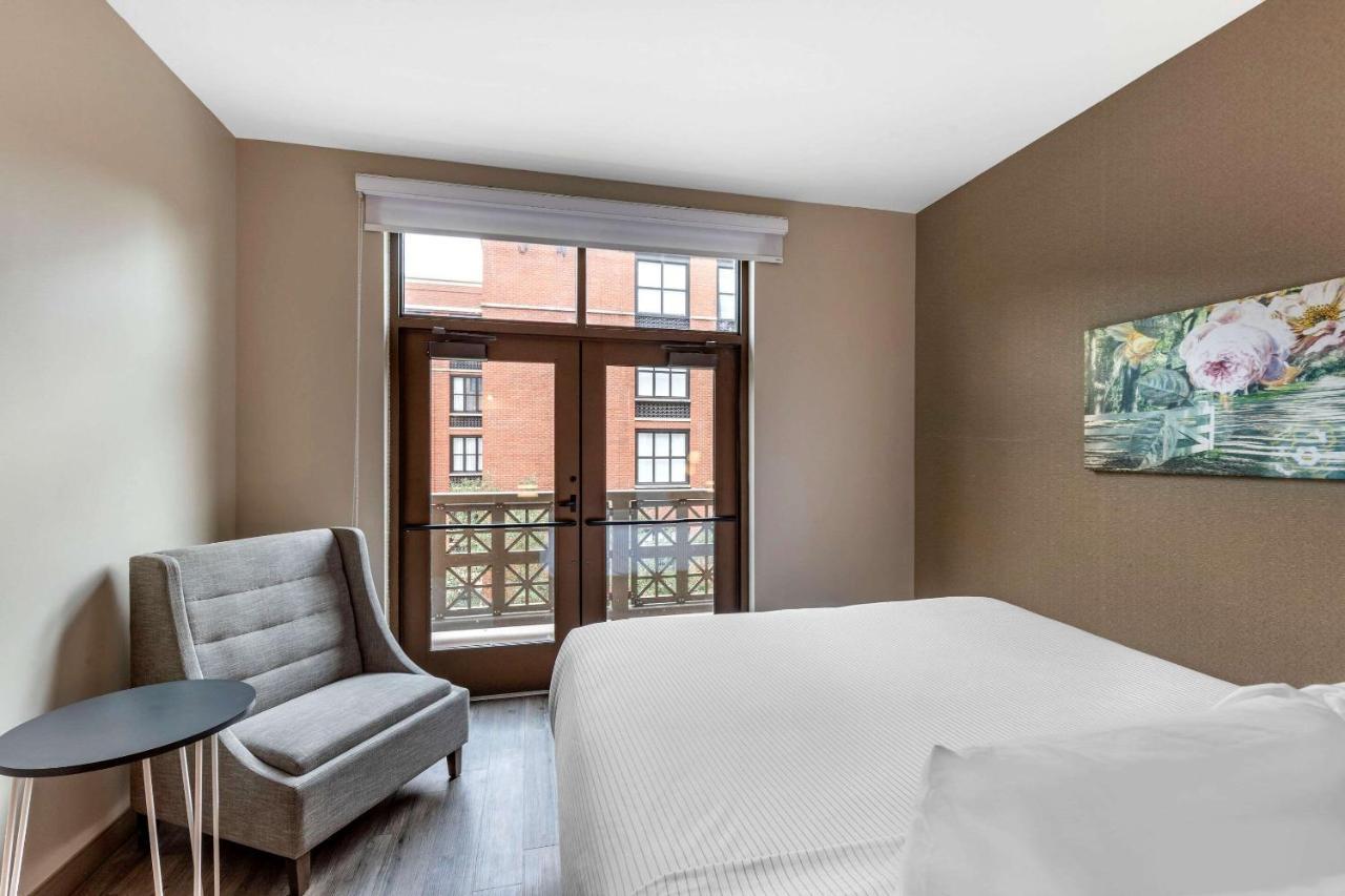 Cambria Hotel Savannah Downtown Historic District Екстер'єр фото