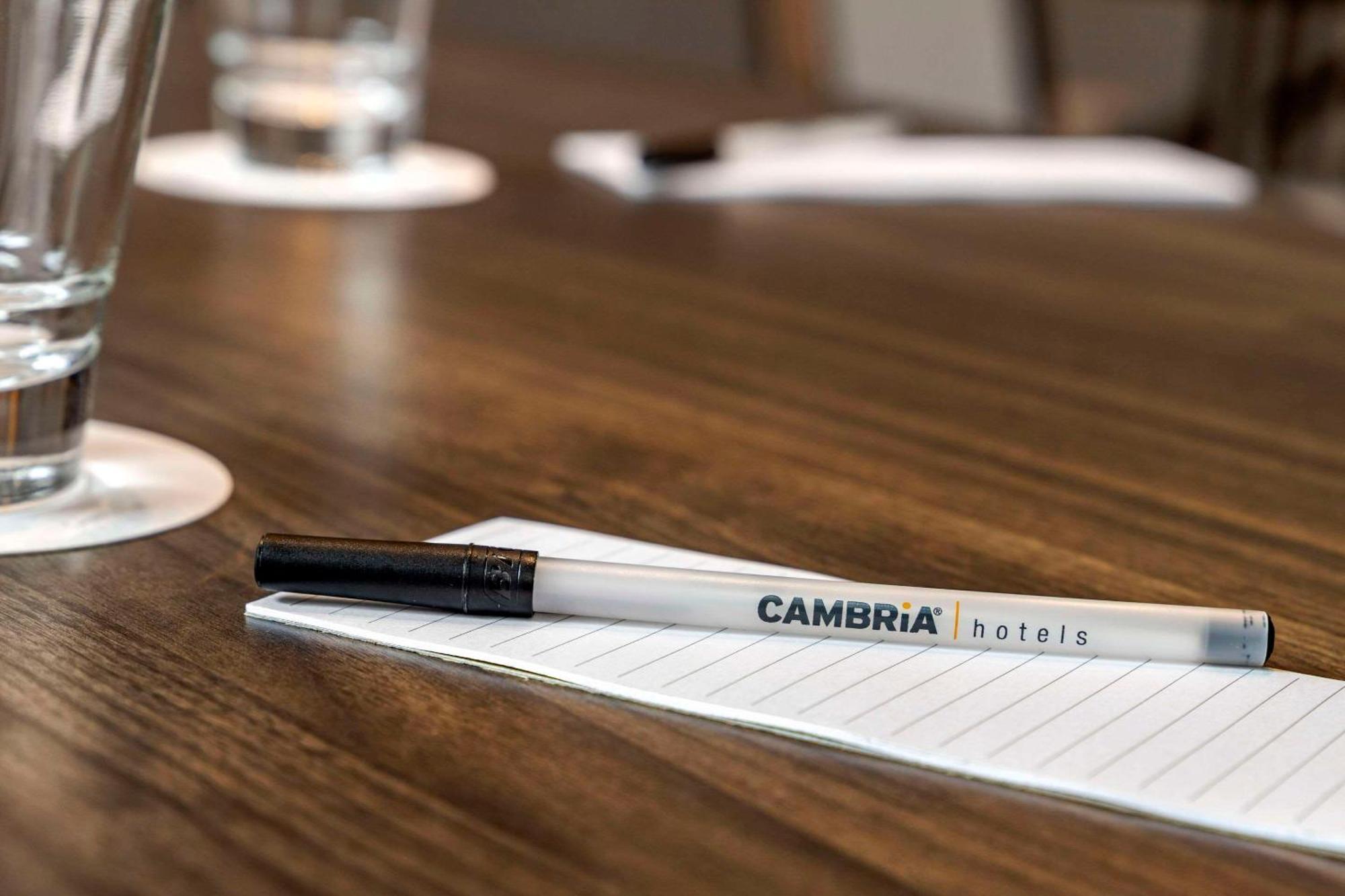 Cambria Hotel Savannah Downtown Historic District Екстер'єр фото