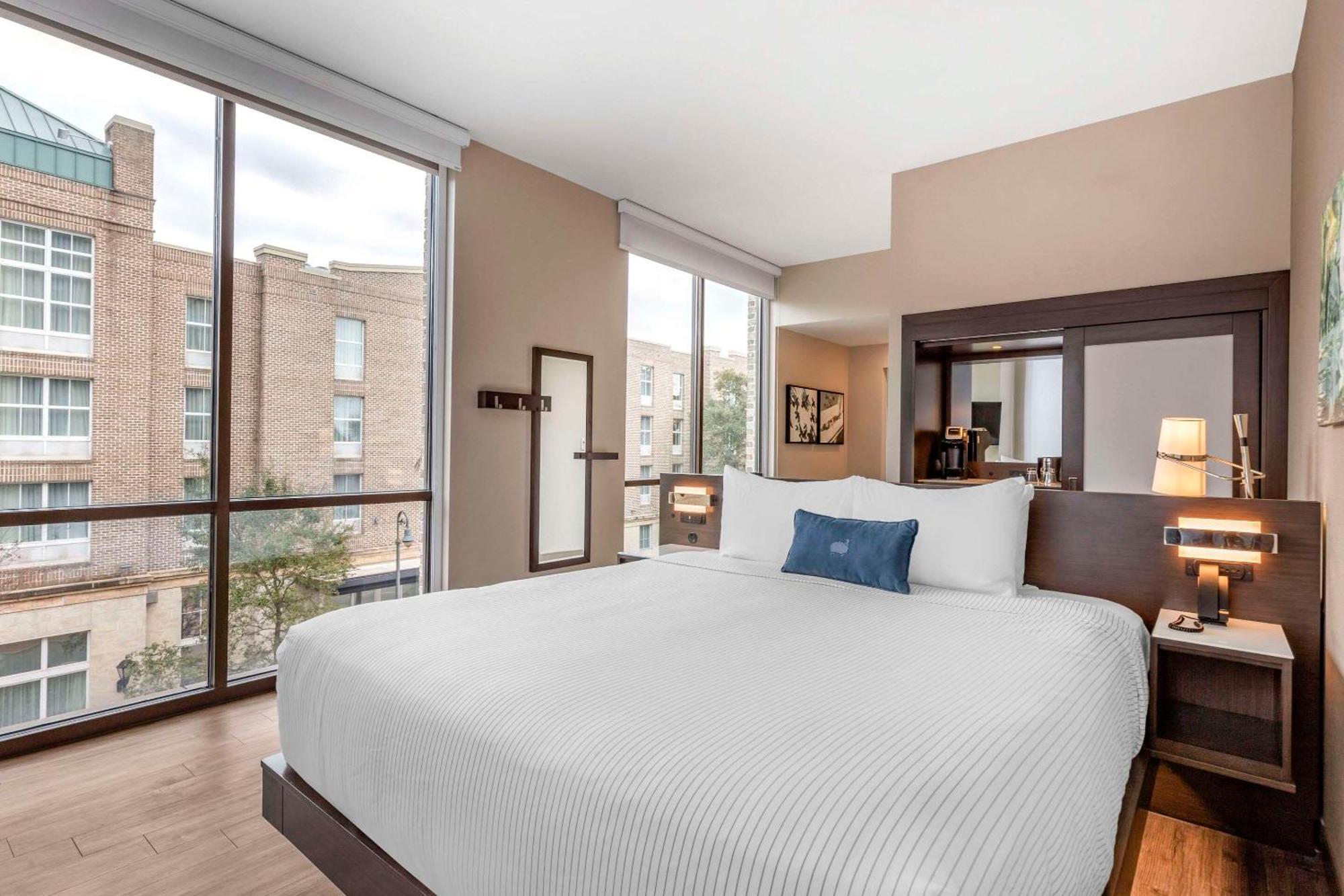 Cambria Hotel Savannah Downtown Historic District Екстер'єр фото